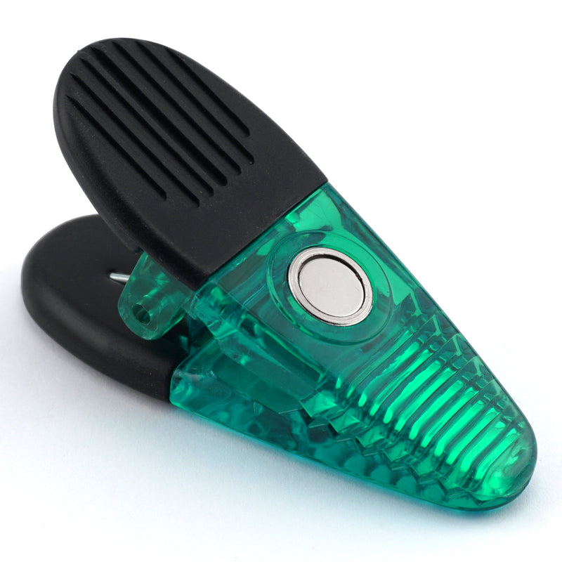 MASTER MAGNETICS INC, Source magnétique 3.5 in. L X 1.25 in. W Green Teardrop Magnetic Clips 2 pc